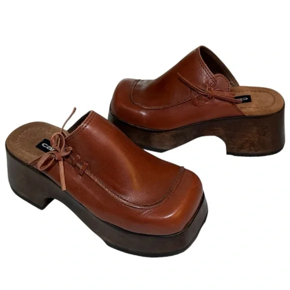 Vintage 90’s Candie's Brown Leather Platform Clogs Wood Heel Boho NWOT Size 6 - Picture 3 of 16